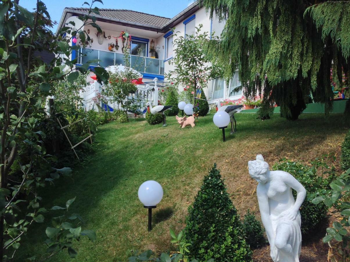Ferienhaus Haus Herzog ティティゼー・ノイシュタット エクステリア 写真